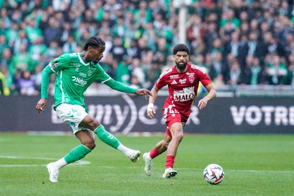 ASSE : Un ex-Stéphanois pousse un concurrent des Verts à s’affaiblir