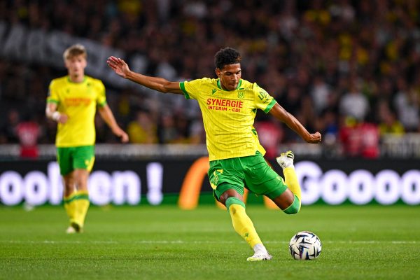 FC Nantes : Pourquoi Luis Castro doit renouveler sa confiance à Dehmaine Tabibou