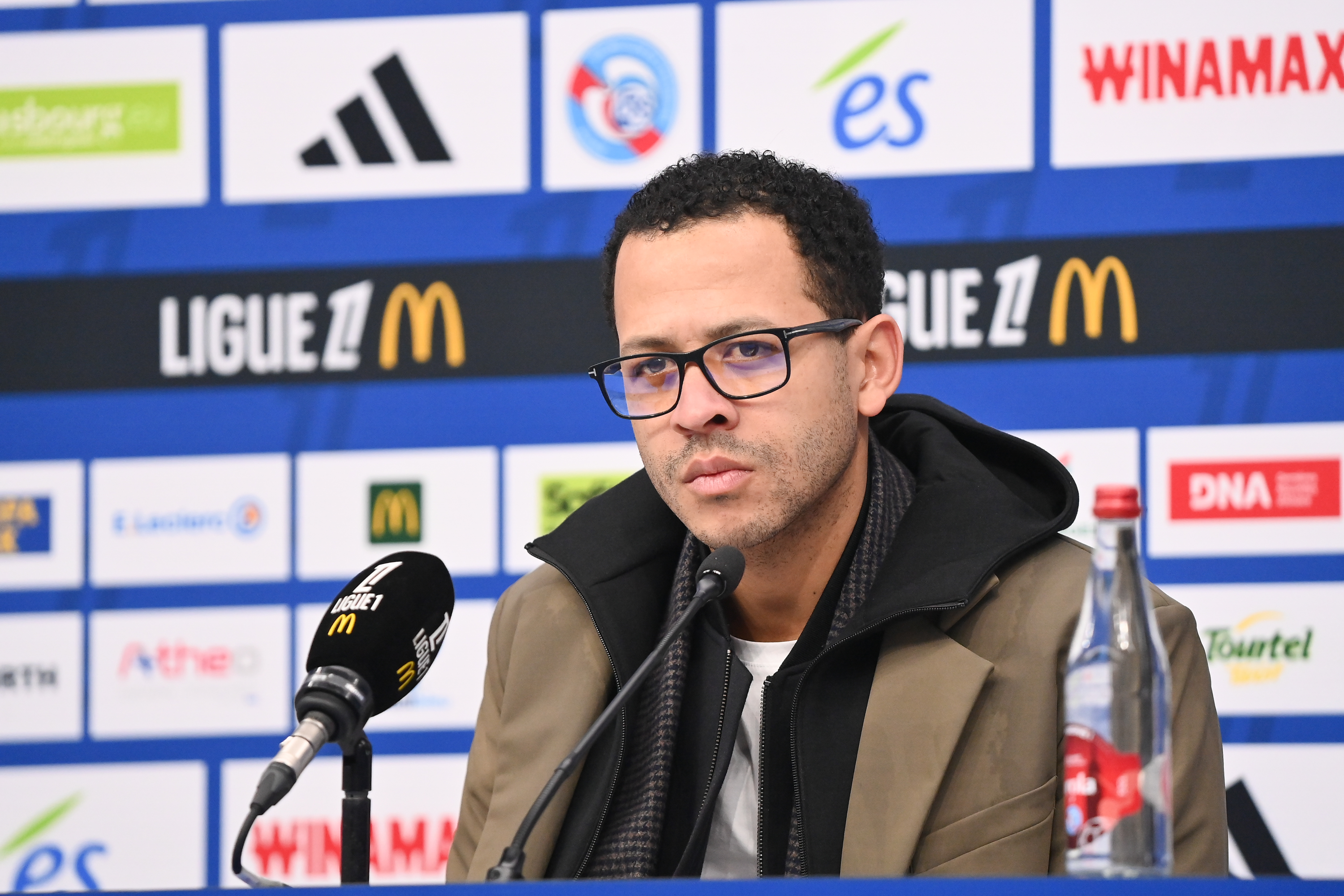 Strasbourg : Liam Rosenior annonce l’arrivée d’une pépite de Manchester City !